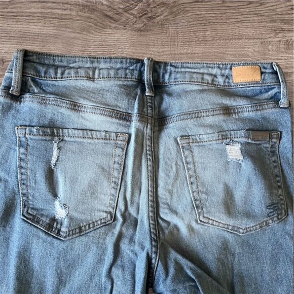 Seven7 Light Wash Fashion Jean Women's Size 4 - Picture 3 of 7